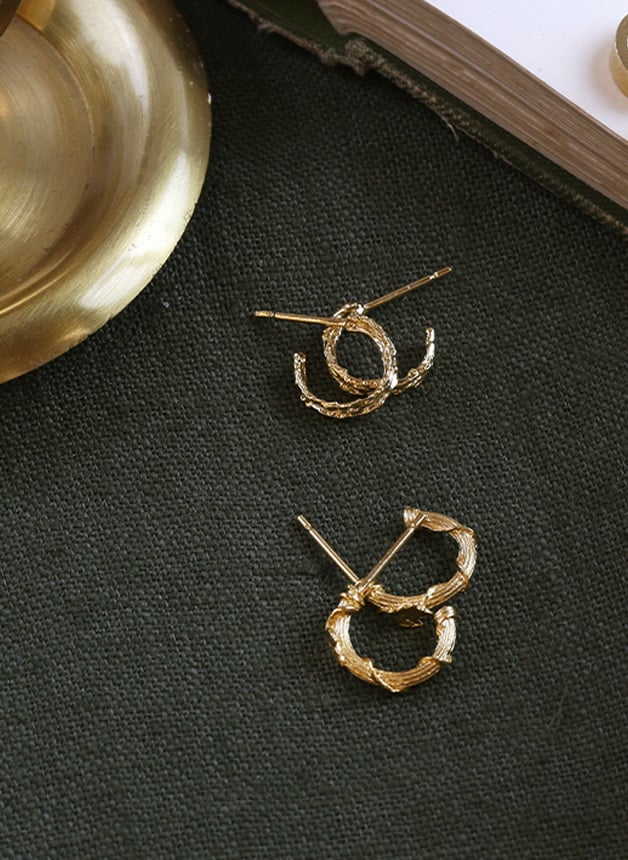 Hoops