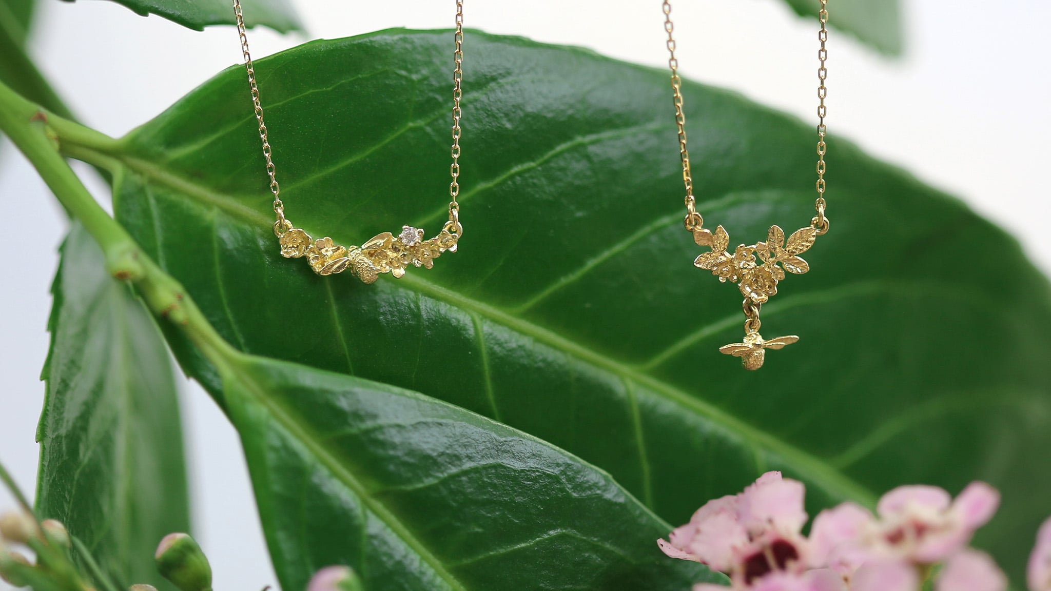 18ct Necklaces