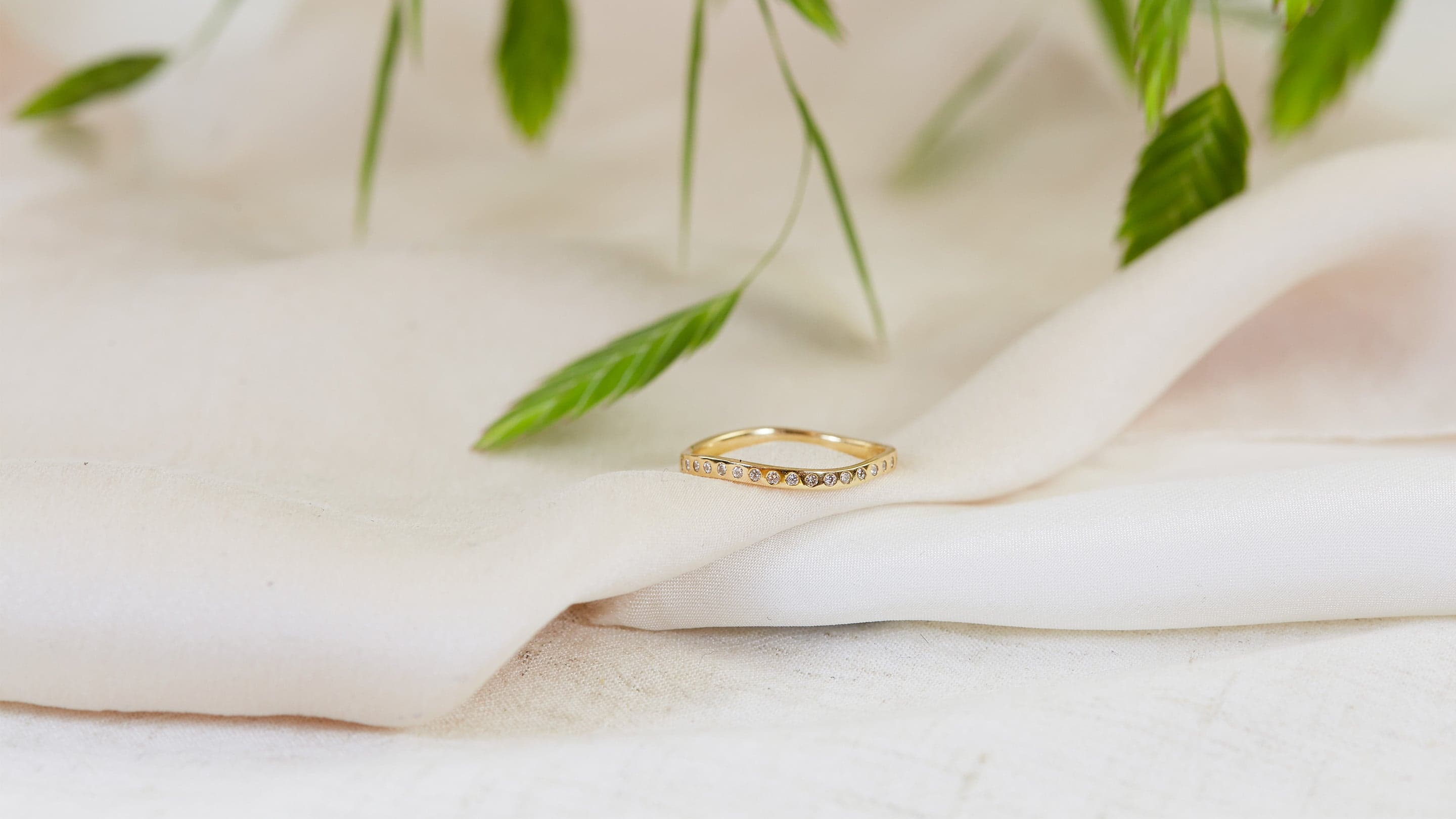 Alex monroe wedding band outlet