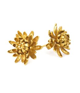 Gold Plate Chrysanthemum Flower Stud Earrings Product Photo