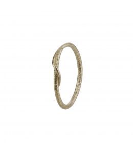 18ct White Gold Fine Twisted Vine Seruni Ring Product Photo
