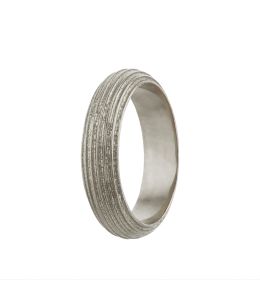 18ct White Gold Heavy D-Shaped Reed Band Ring Product Photo