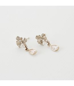 Small Heart Seed Flower Stud Earrings with Peach - Lilac Sapphire Drops