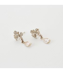 Small Heart Seed Flower Stud Earrings with Peach - Lilac Sapphire Drops