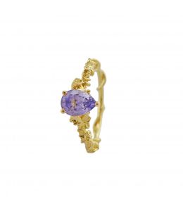 18ct Yellow Gold Pear Shaped Lavendar Sapphire Ring Product Photo