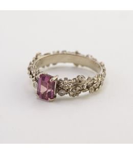 Floral Wreath Ring with Sapphire & Three Diamonds
