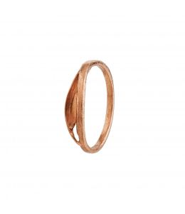 18ct Rose Gold Fine Tulip Leaf Band Product Photo