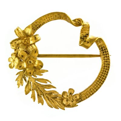 Ribbon Loop Brooch Product Photo