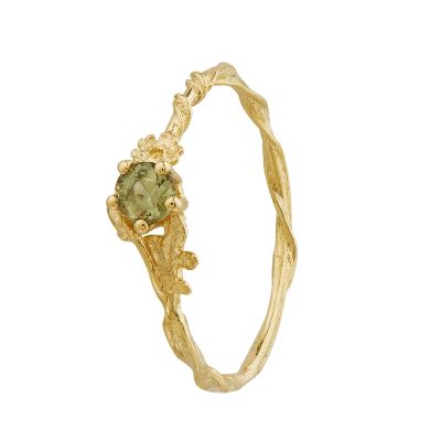 Rosa Alba Ring with Apple Green Sapphire Product Photo