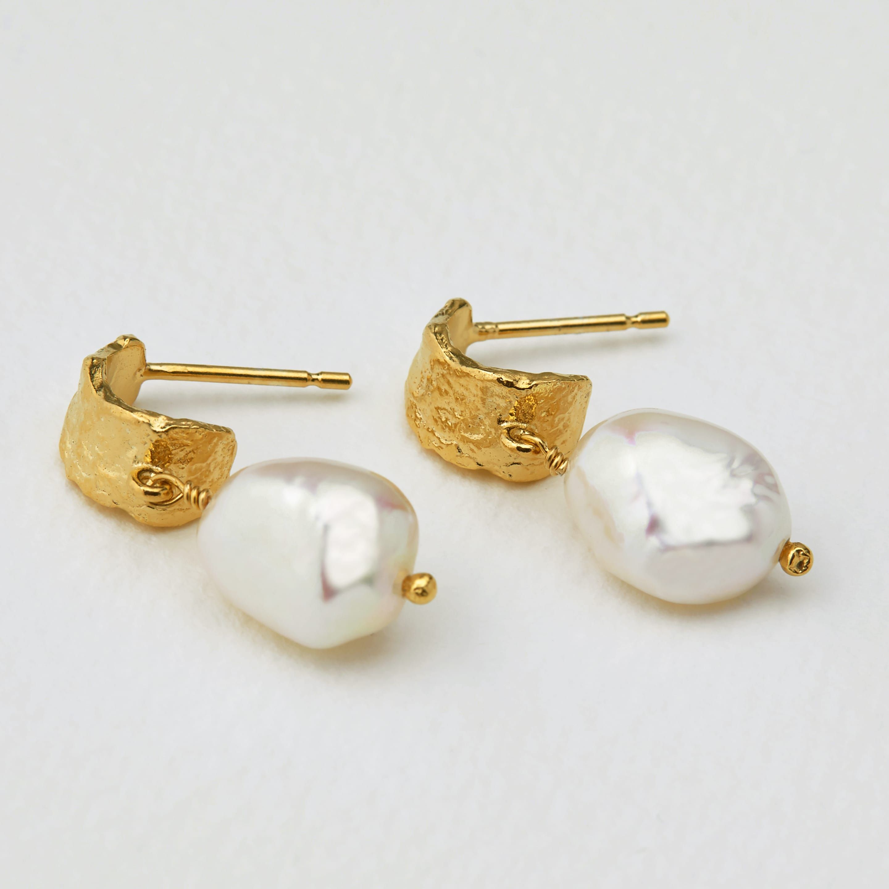 Bark Huggie Hoops with Baroque Pearls