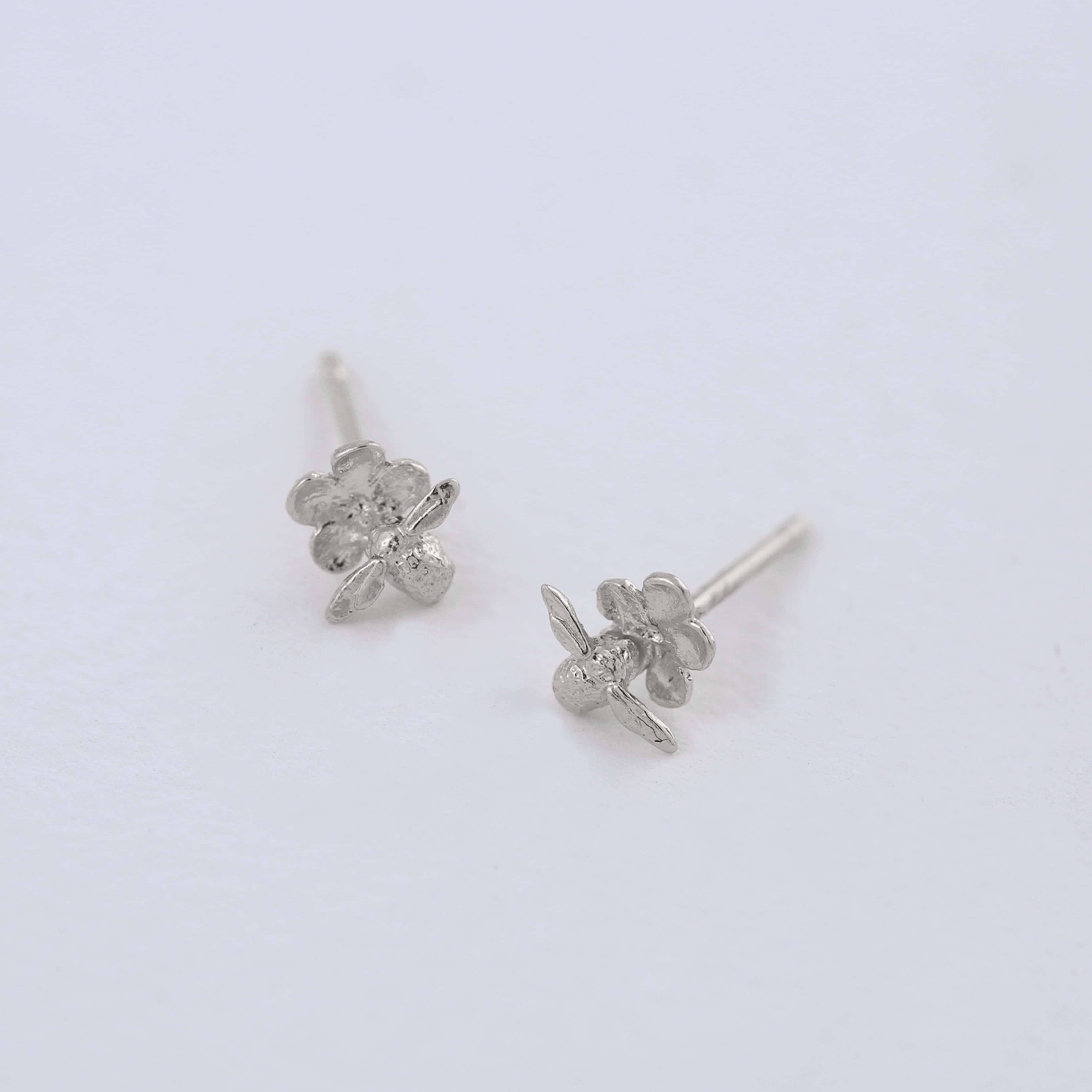 Forget Me Not Stud Earrings with Itsy Bitsy Bee Alex Monroe Jewellery