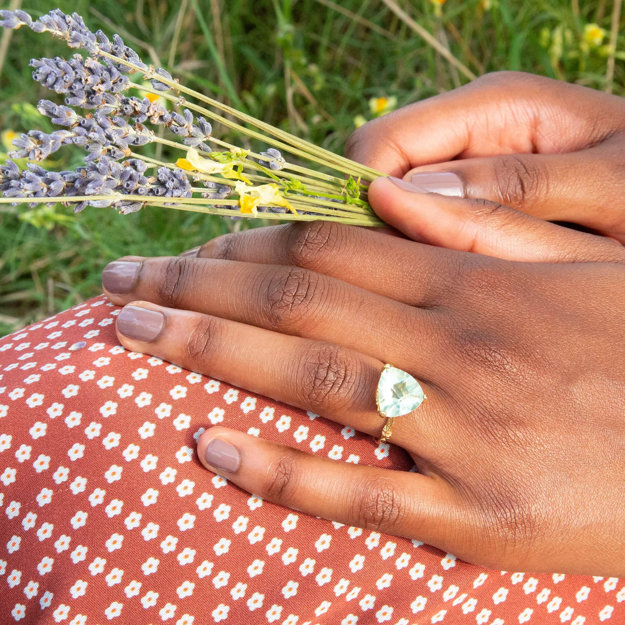 Green Amethyst Forest Jewel Ring