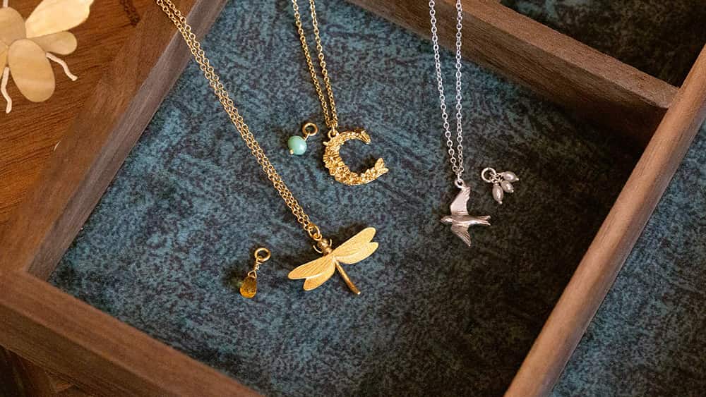 Daisy Necklace with coloured gemstone briolettes.