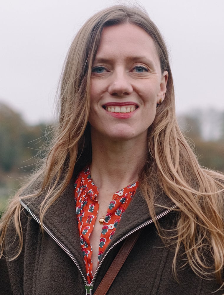 @thehackneygardener wearing gold plated Artichoke Necklace with Engraved Heart by Alex Monroe Jewellery