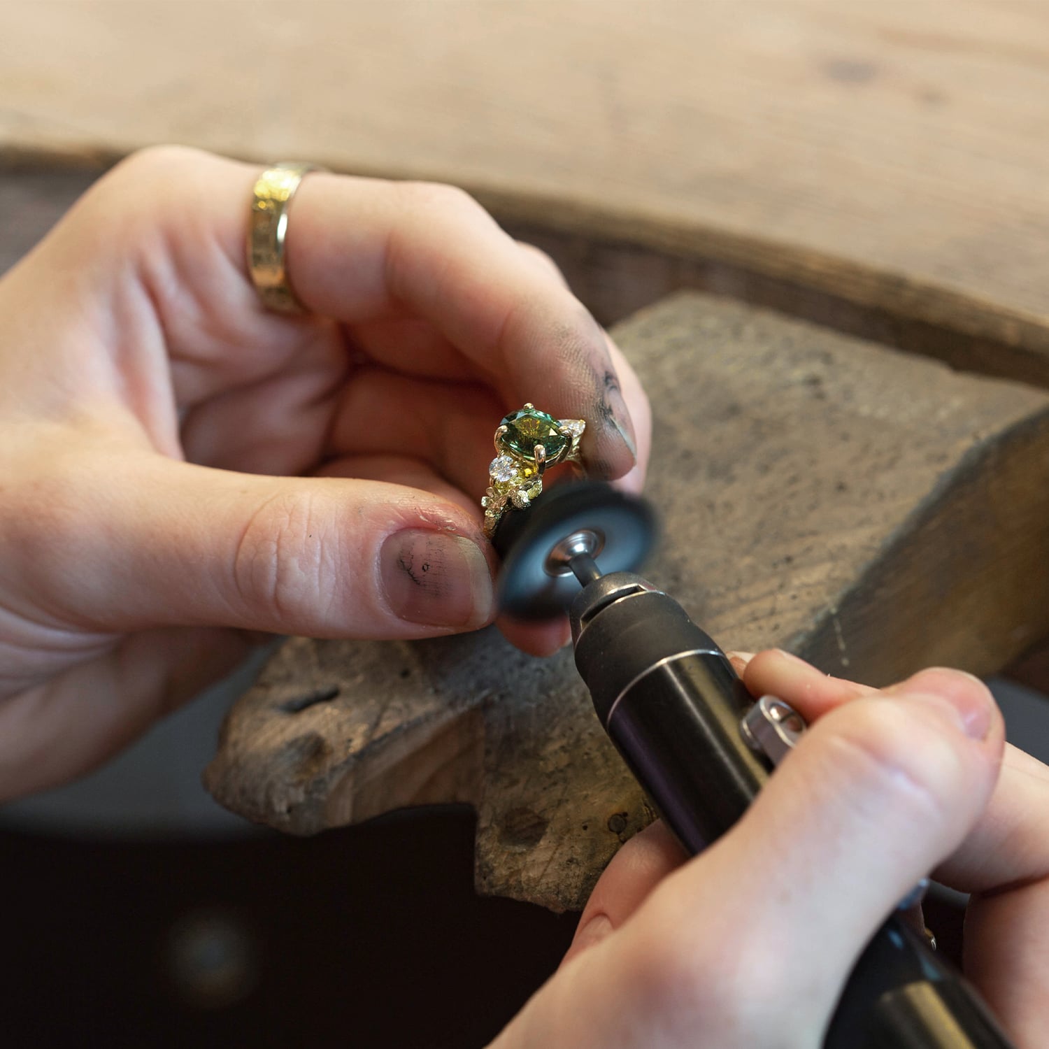 Bespoke ring London Workshop