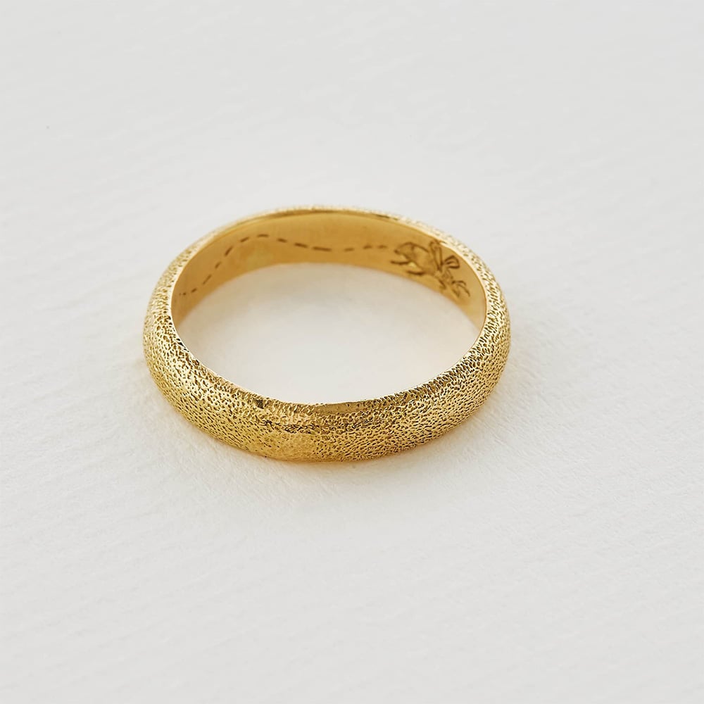 Bee texture band